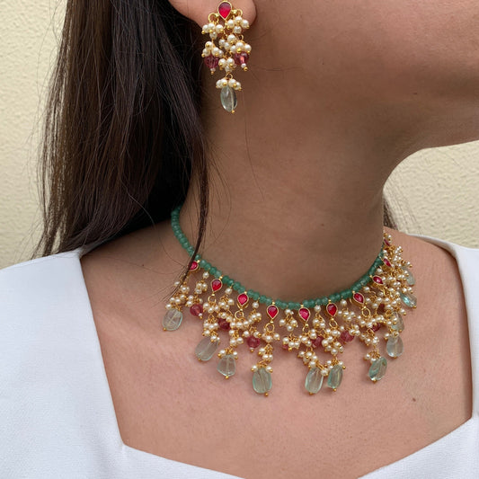 Delicate Red Stone Choker Set